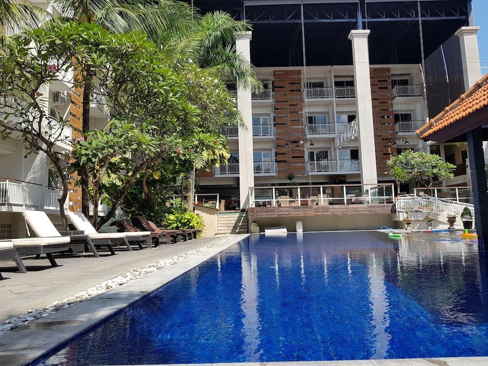 New Garden View Resort Legian Exteriér fotografie